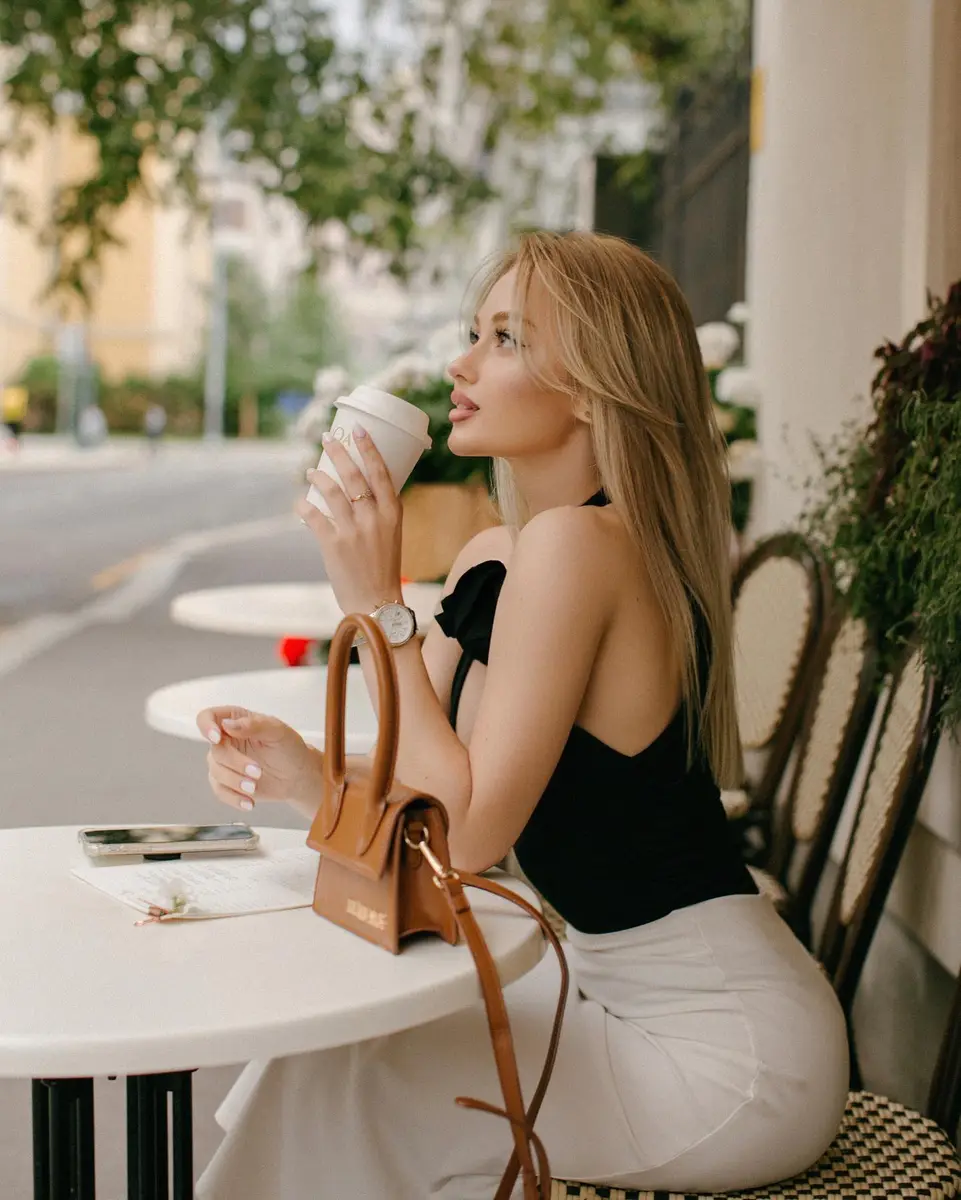 Ava escort in Minsk