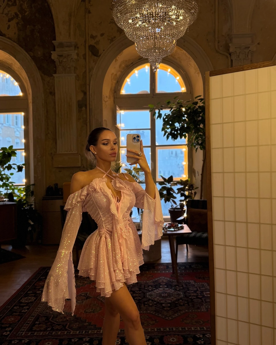 Colette escort in Minsk