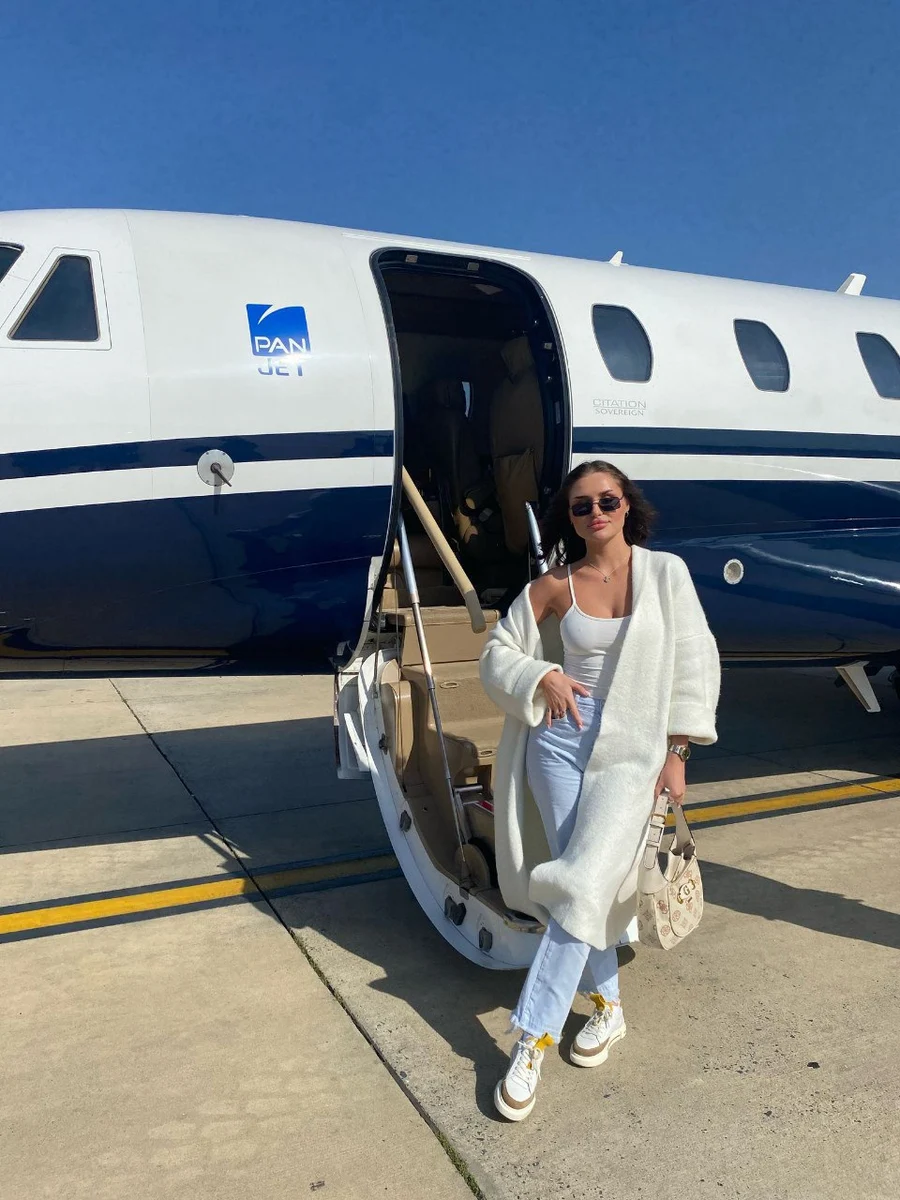Olivia escort in Minsk