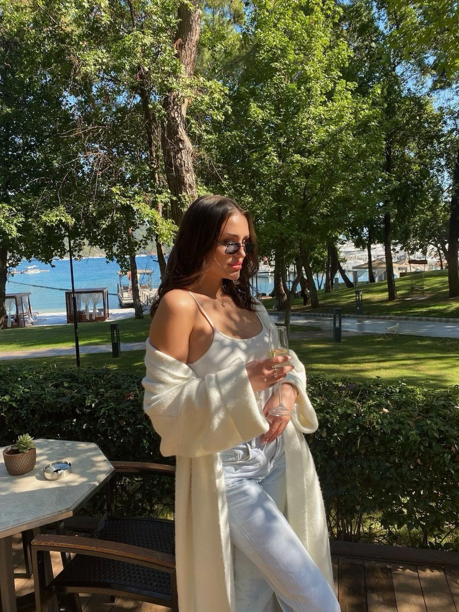 Olivia escort in Minsk